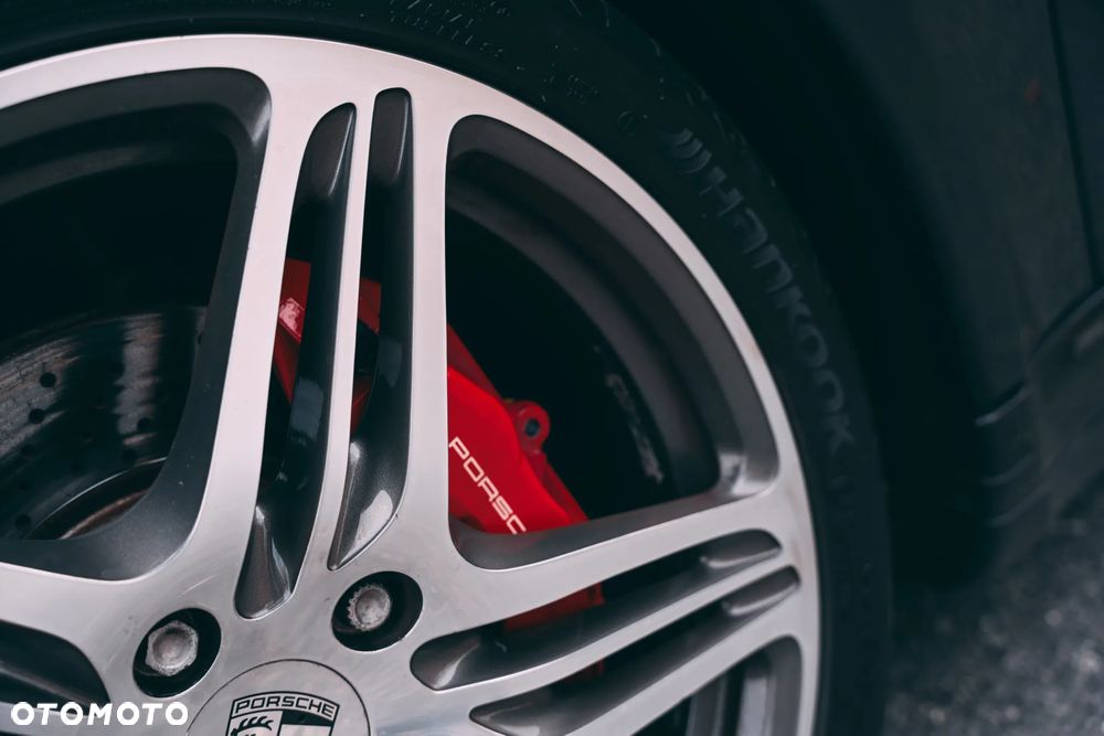 Porsche 911 Carrera 4S PDK - 15