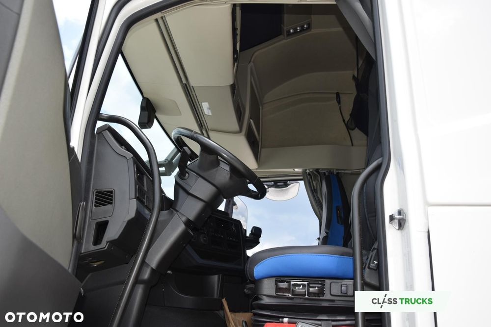 Volvo FH 460 Globetrotter XL Mega i-Save - 8