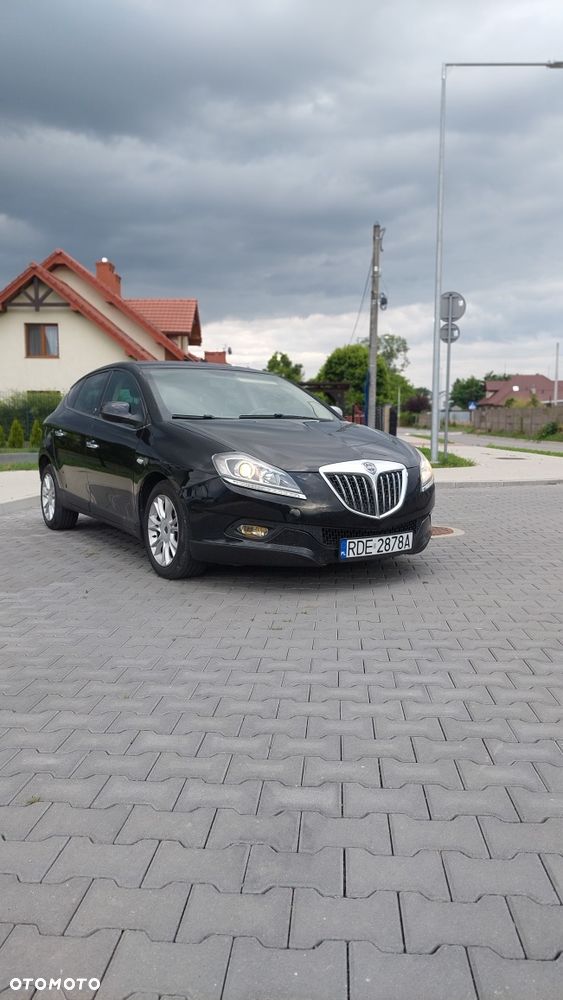 Lancia Delta - 1