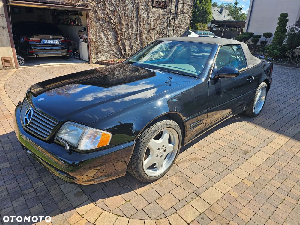 Mercedes-Benz SL - 1