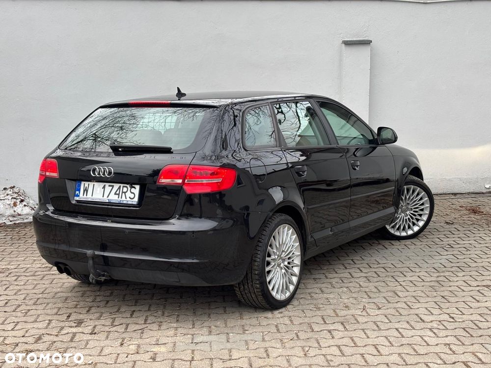 Audi A3 Sportback 1.4 TFSI Ambiente S tronic - 9