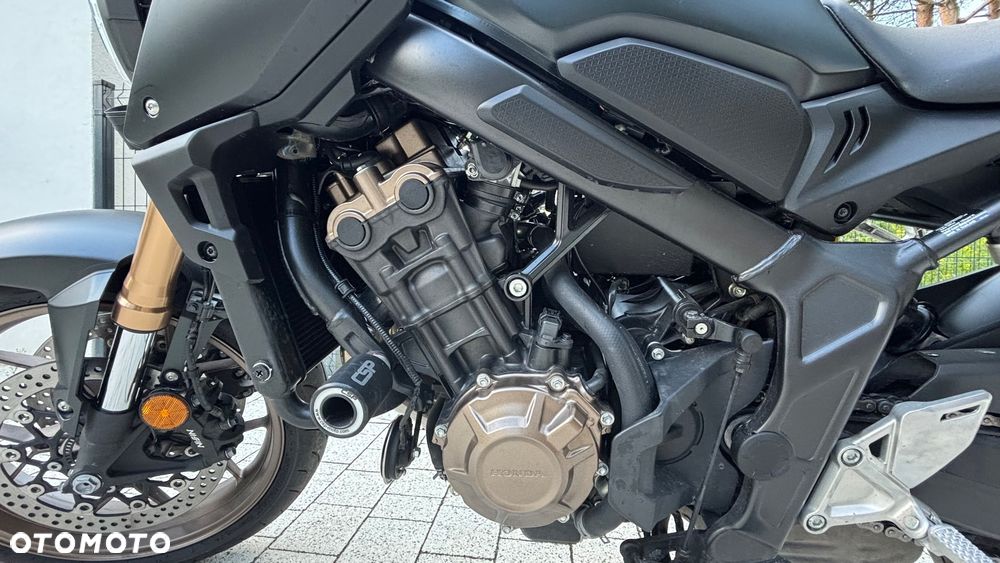 Honda CB - 9