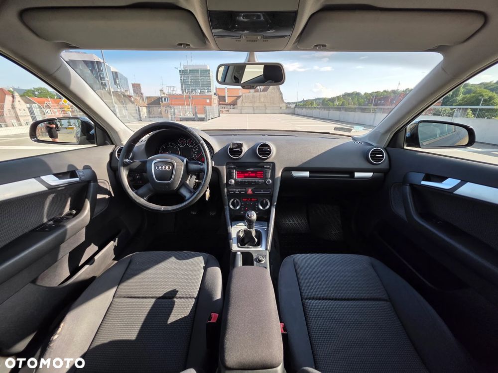 Audi A3 2.0 TDI DPF Attraction - 11
