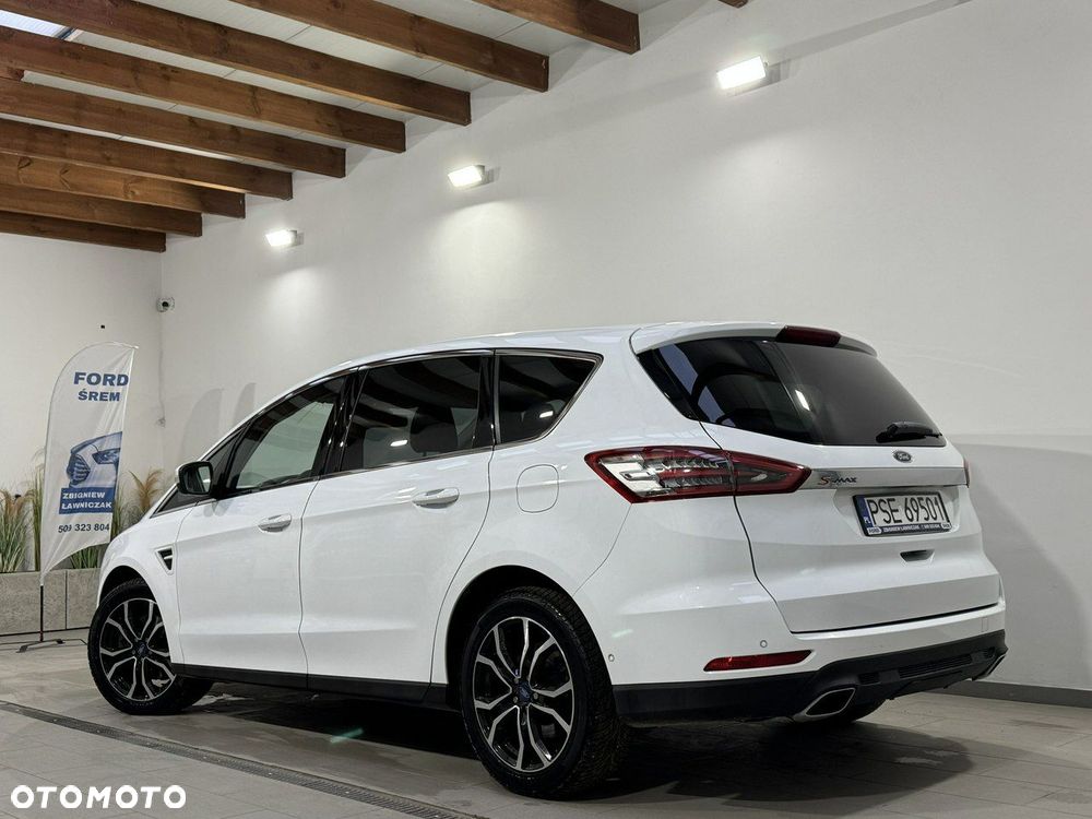 Ford S-Max 2.0 TDCi Titanium PowerShift - 15