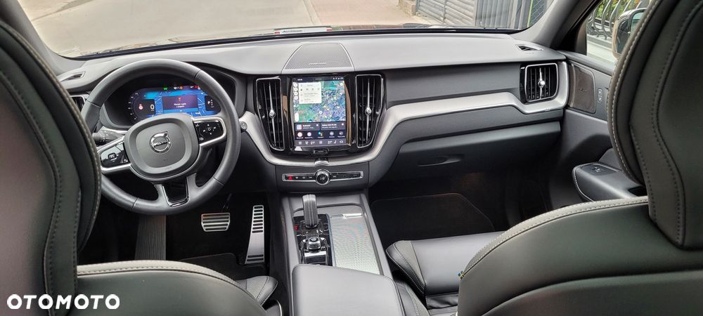Volvo XC 60 B4 D AWD R-Design - 10
