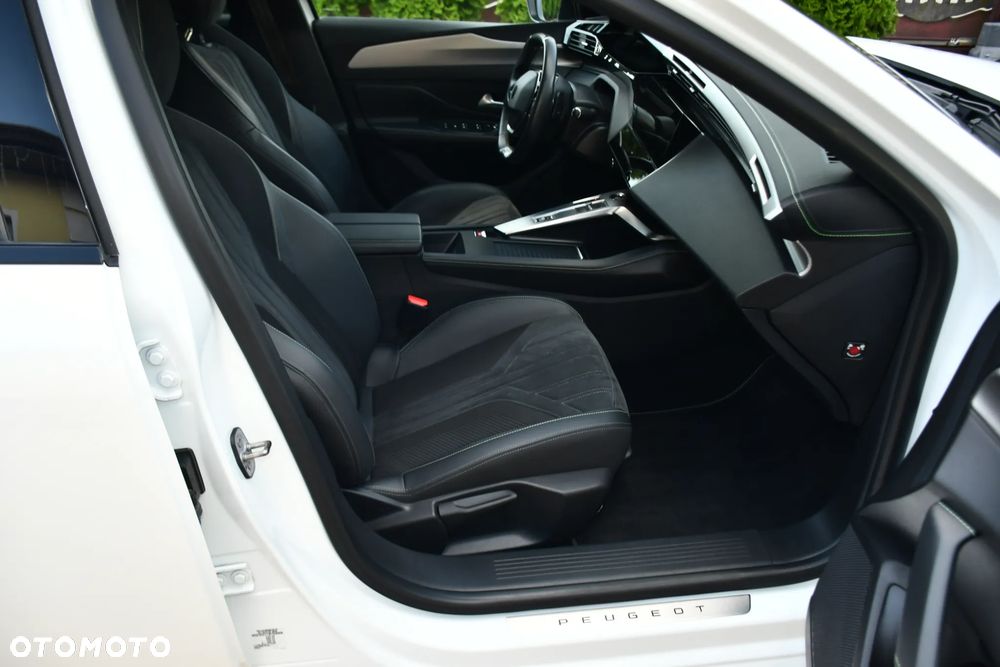 Peugeot 308 1.6 Hybrid PHEV GT Pack EAT8 - 20
