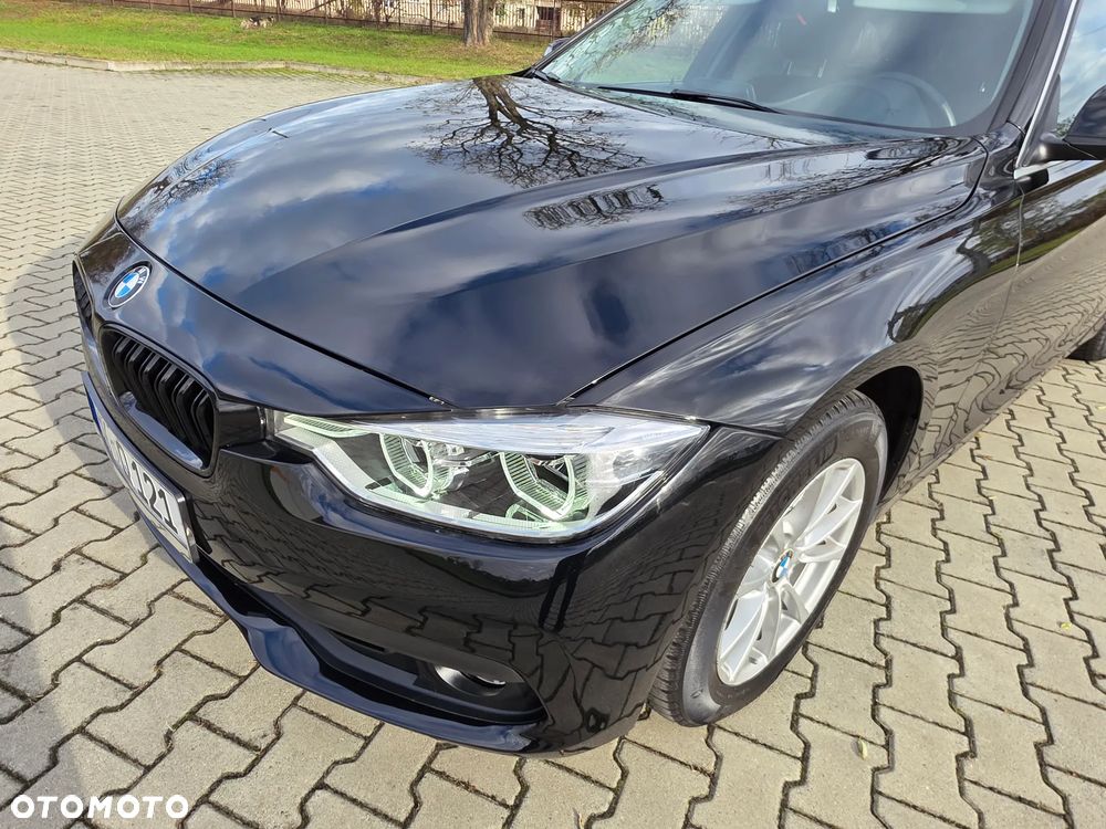 BMW Seria 3 318d Edition Luxury Line Purity - 10