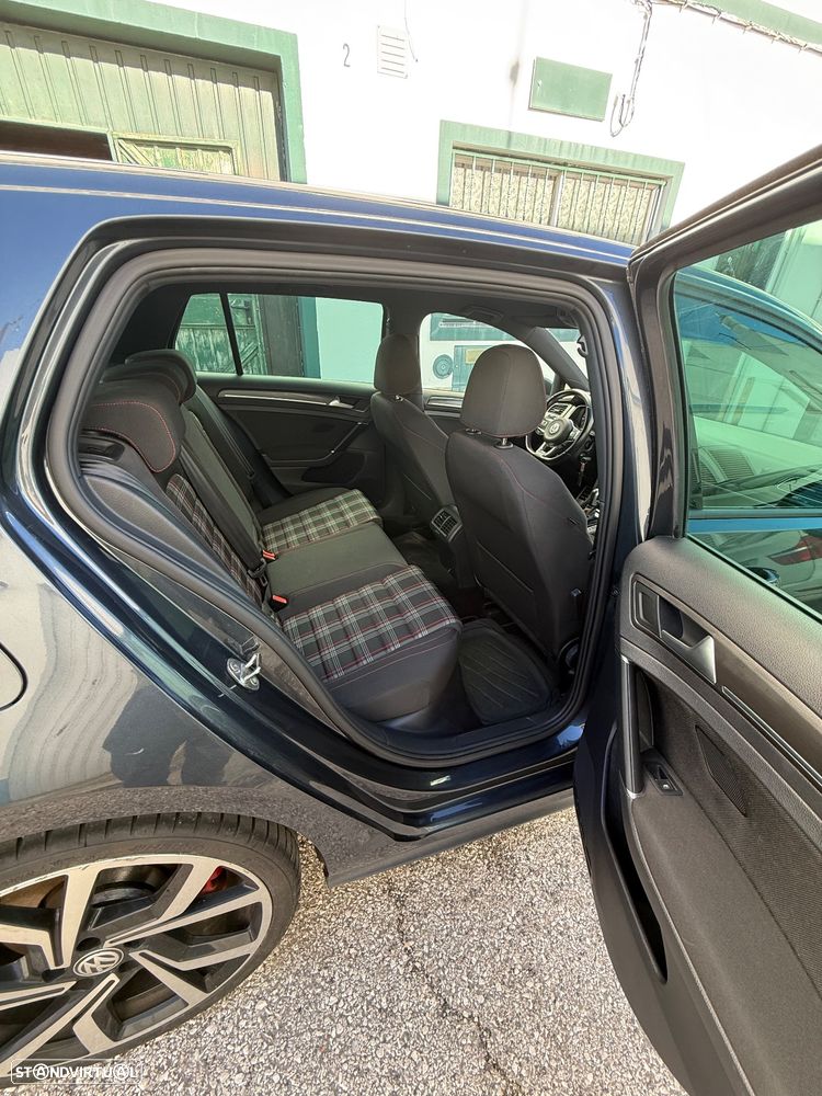 VW Golf GTI 2.0 TSI OPF DSG Performance - 8