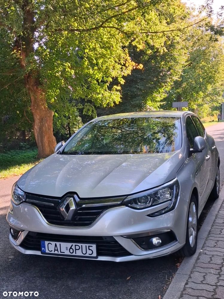 Renault Megane 1.5 Blue dCi Zen - 6