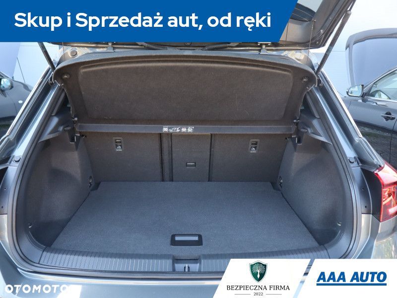 Volkswagen T-Roc - 15