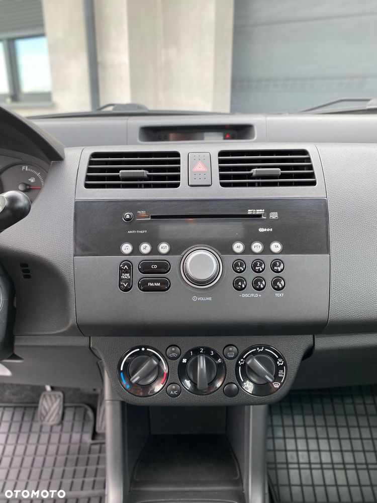 Suzuki Swift - 21