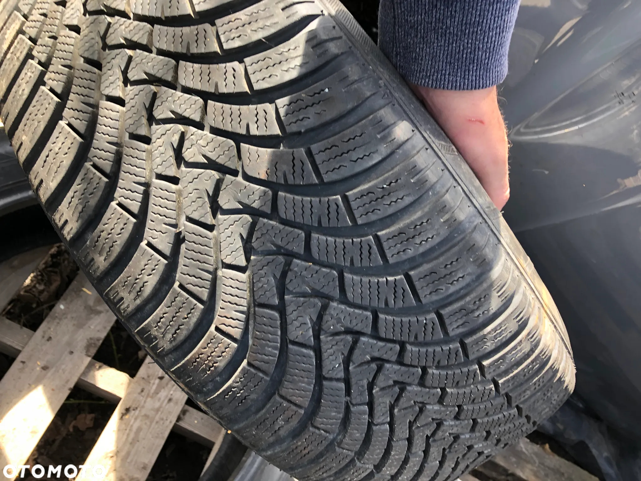 235/55R17 103V XL Falken Eurowinter HS01 2szt - 7