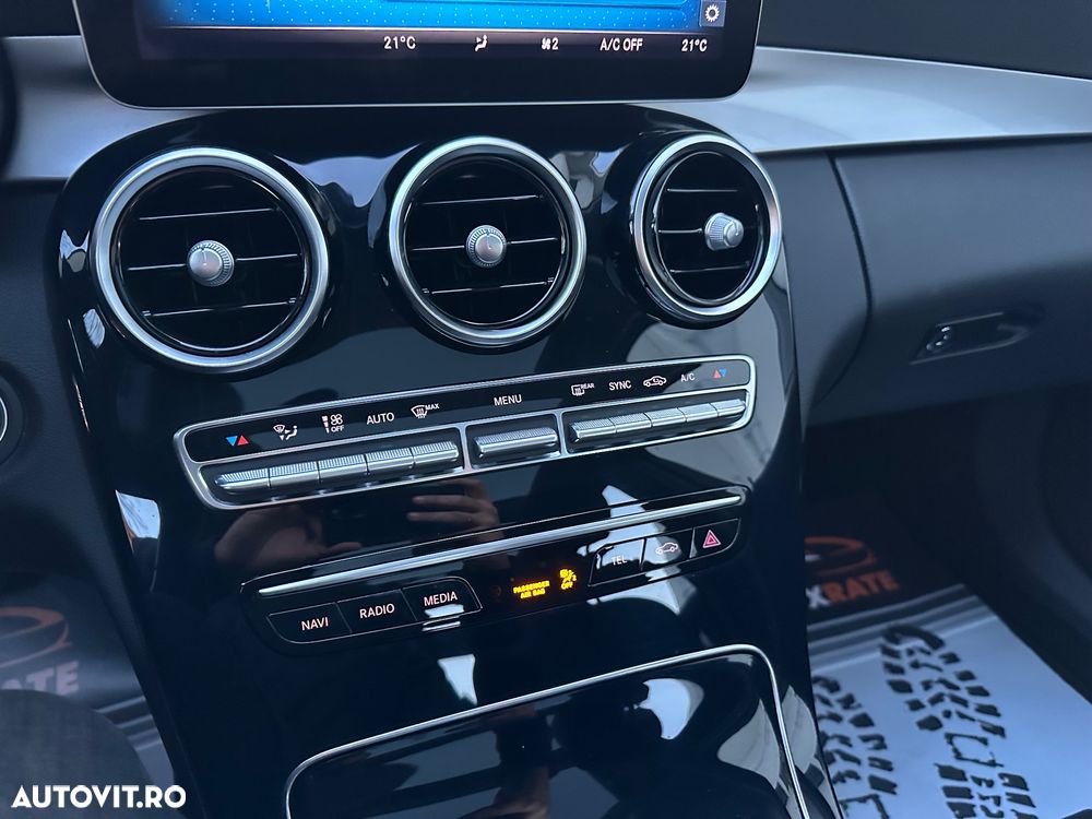 Mercedes-Benz C 220 d 4MATIC 9G-TRONIC - 10