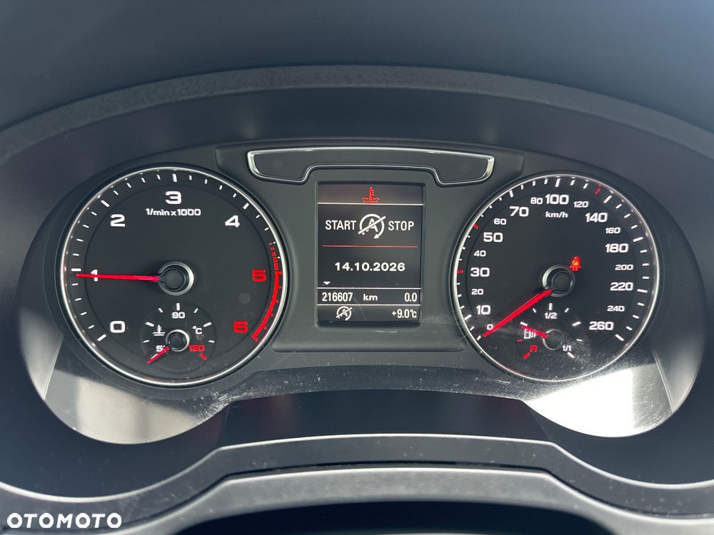 Audi Q3 2.0 TDI Design - 18