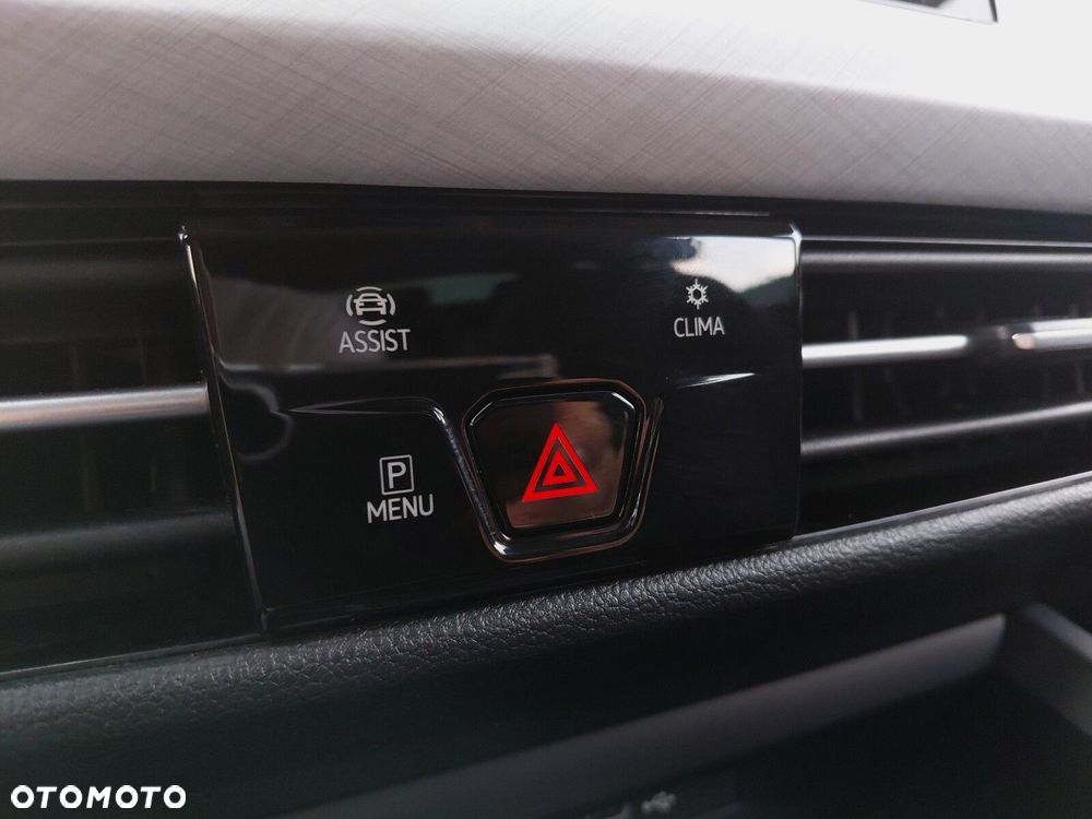 Volkswagen Golf 1.5 TSI EVO Life - 24