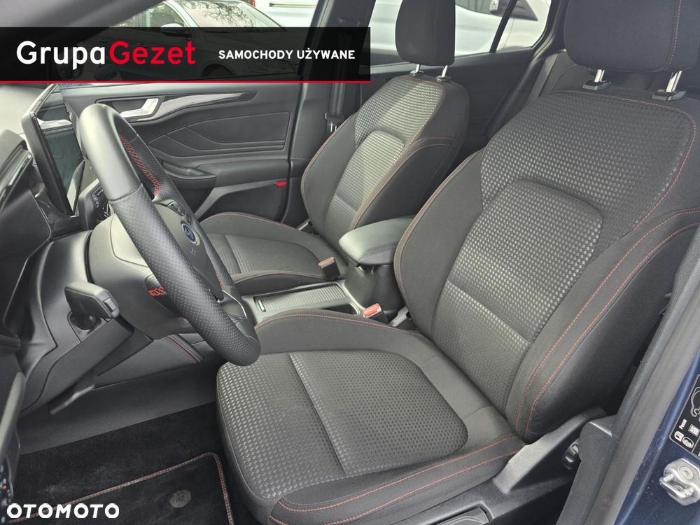 Ford Focus - 34