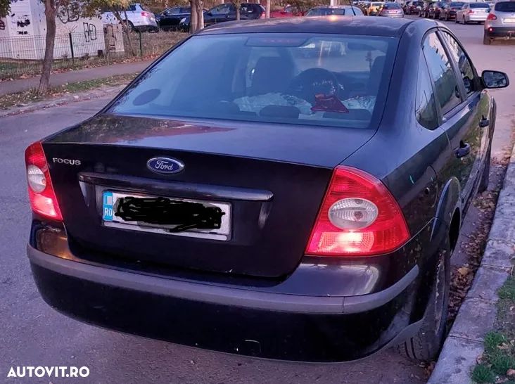 Ford Focus - 5