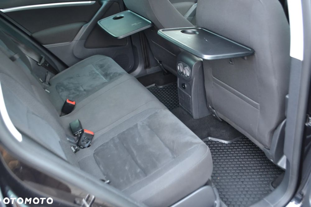 Volkswagen Tiguan - 18