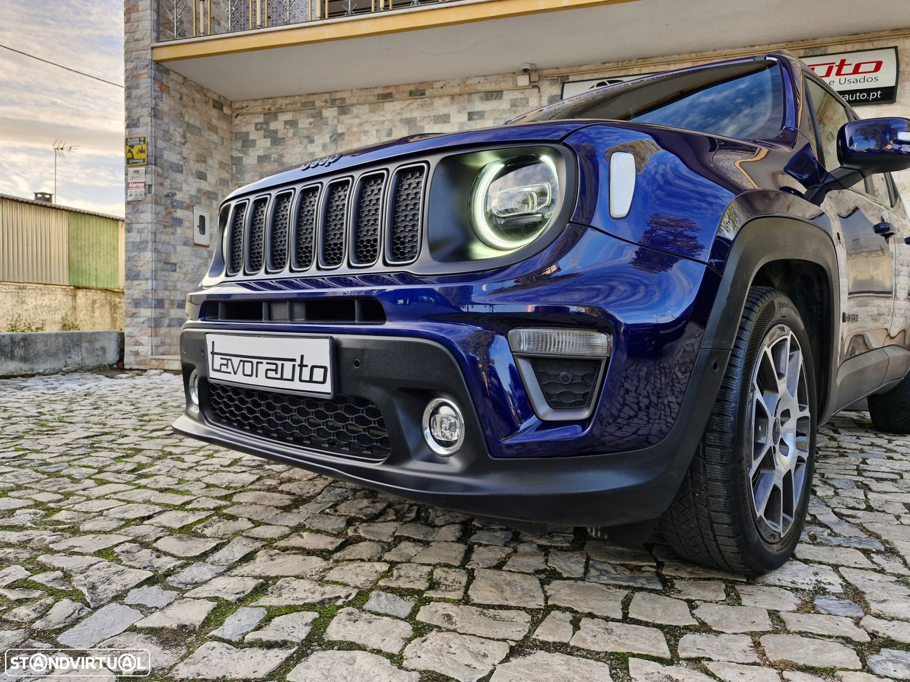 Jeep Renegade 1.0 T Limited - 22