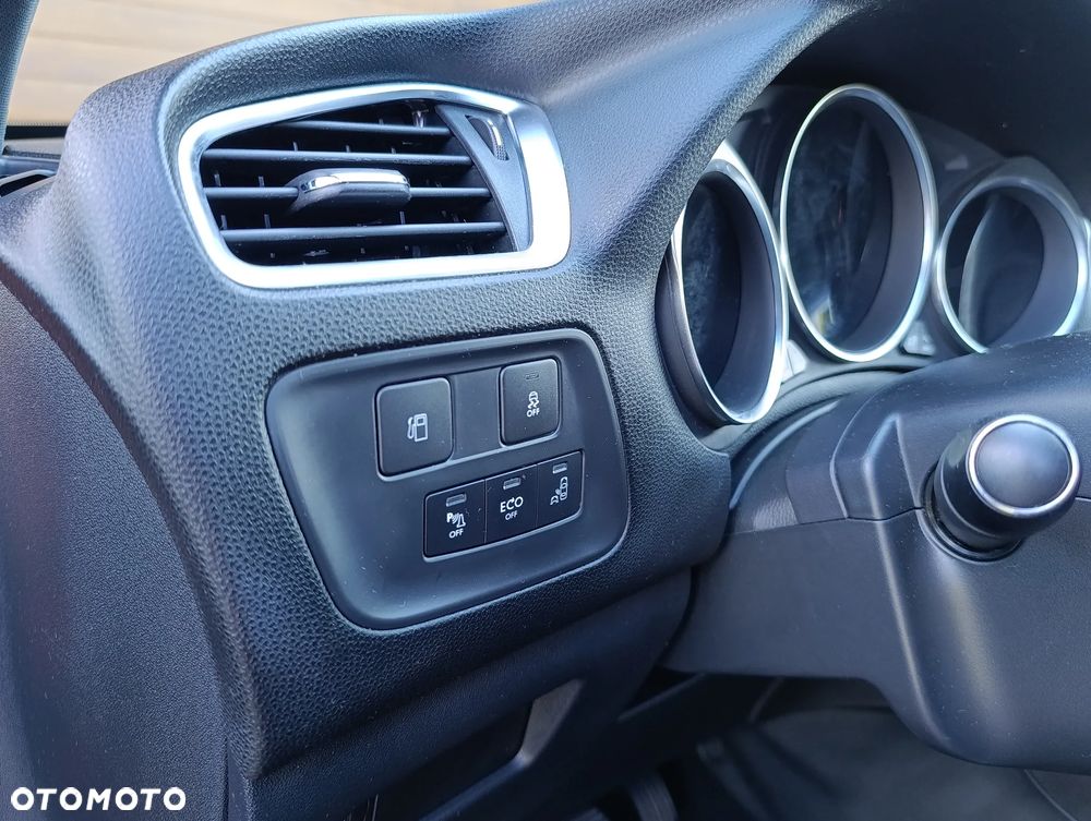 DS Automobiles DS 4 Crossback - 33