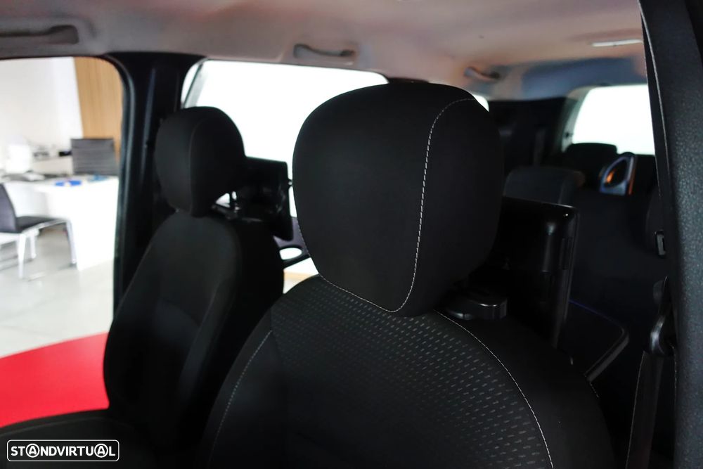 Dacia Lodgy 1.5 Blue dCi Comfort 7L - 33