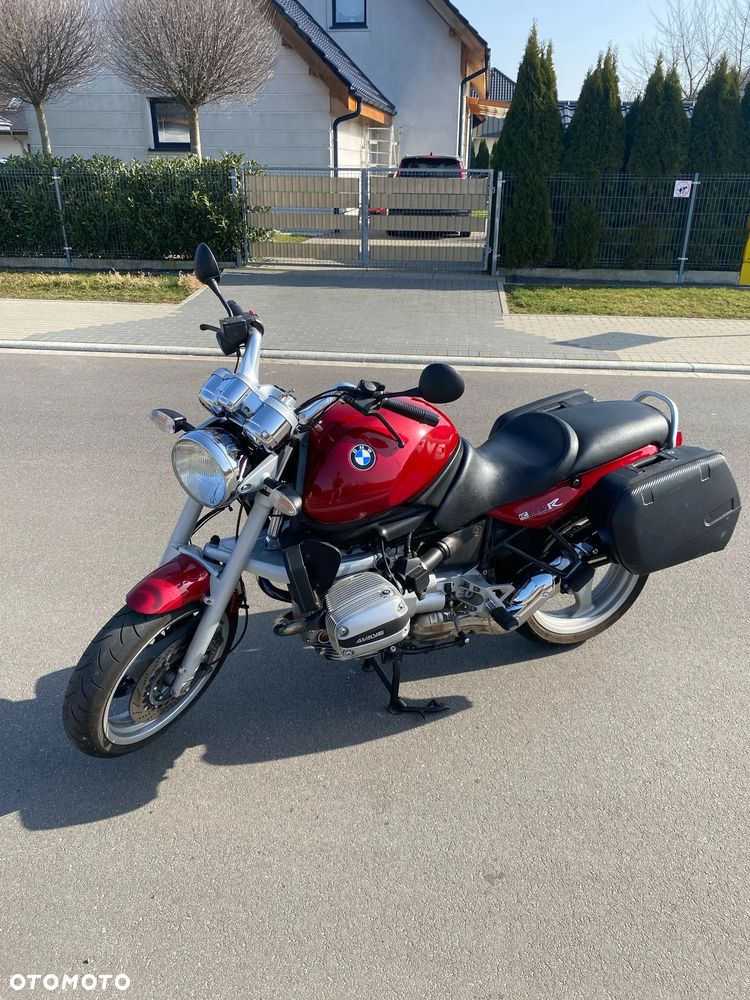BMW R - 1