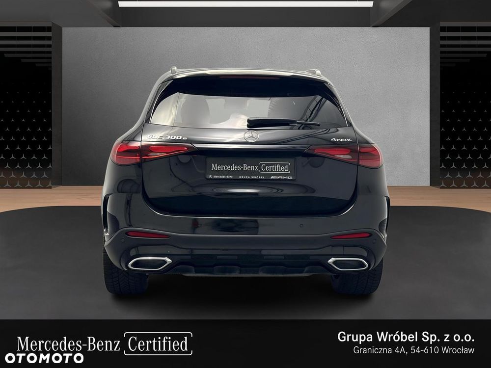 Mercedes-Benz GLC 300 e PHEV 4-Matic AMG Line - 5