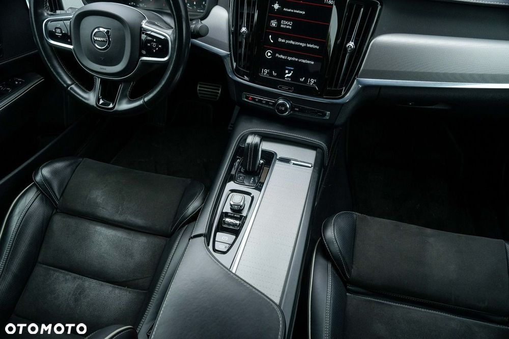 Volvo S90 - 23