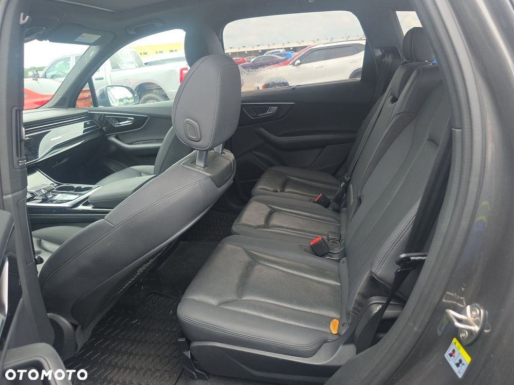 Audi Q7 - 18