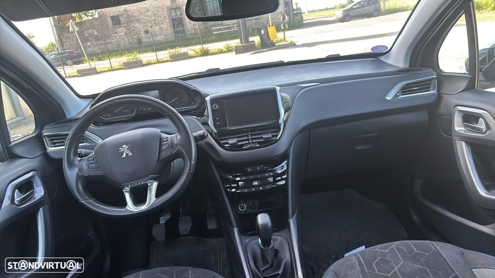 Peugeot 2008 PureTech 82 Style - 5