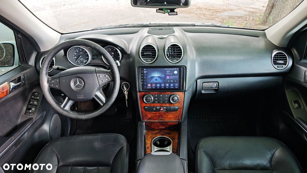Mercedes-Benz ML - 7