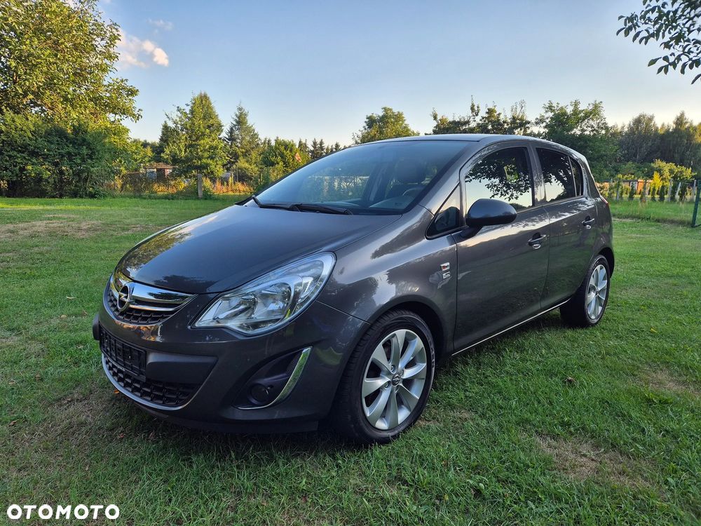 Opel Corsa 1.4 16V 150 Jahre - 5