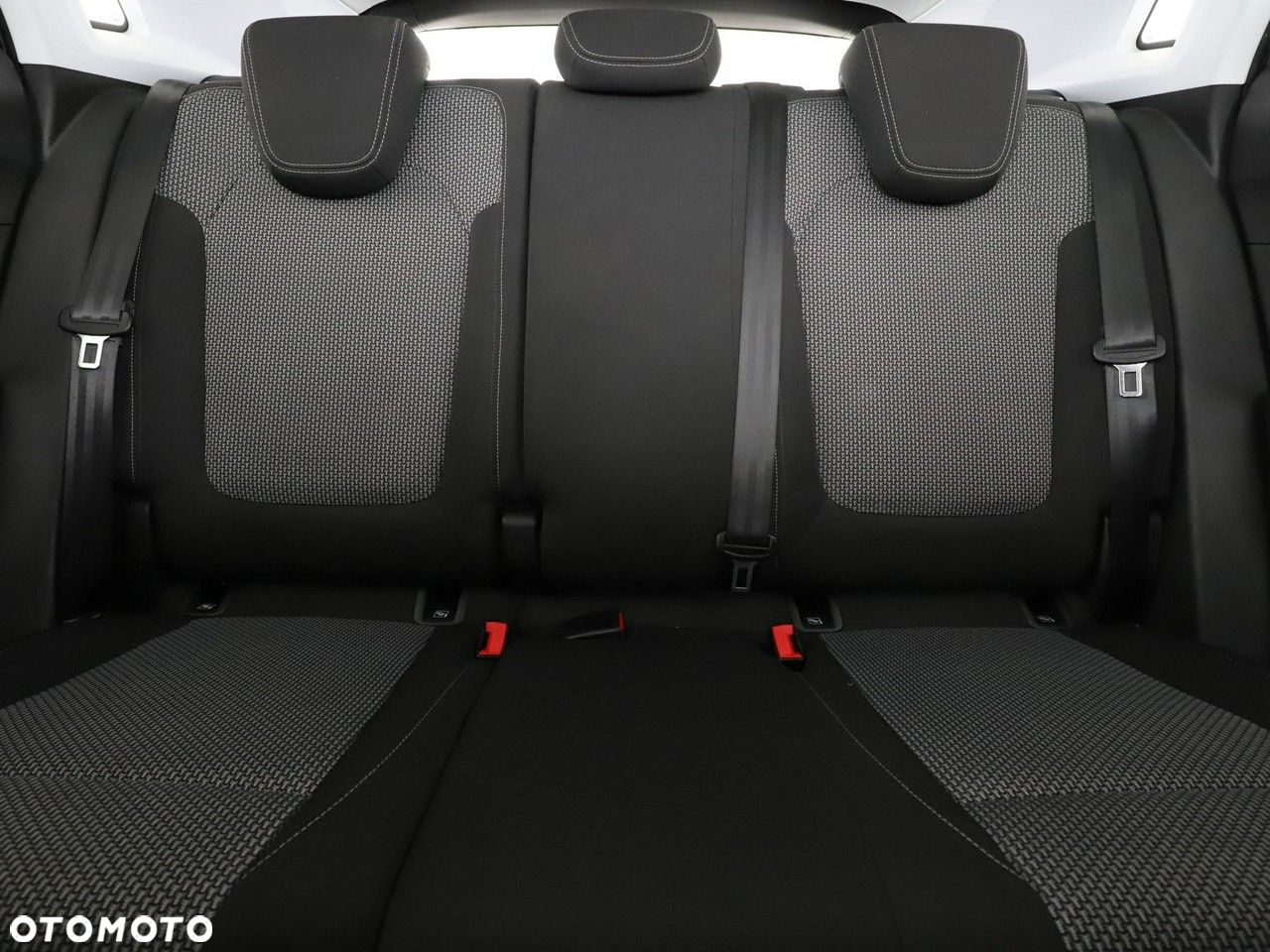 Opel Grandland X 1.2 Start/Stop Business Edition - 17