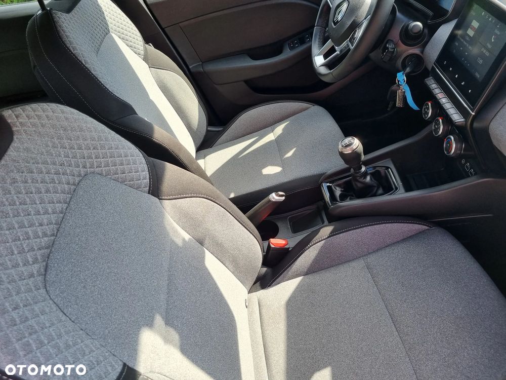 Renault Clio TCe 90 EVOLUTION - 10