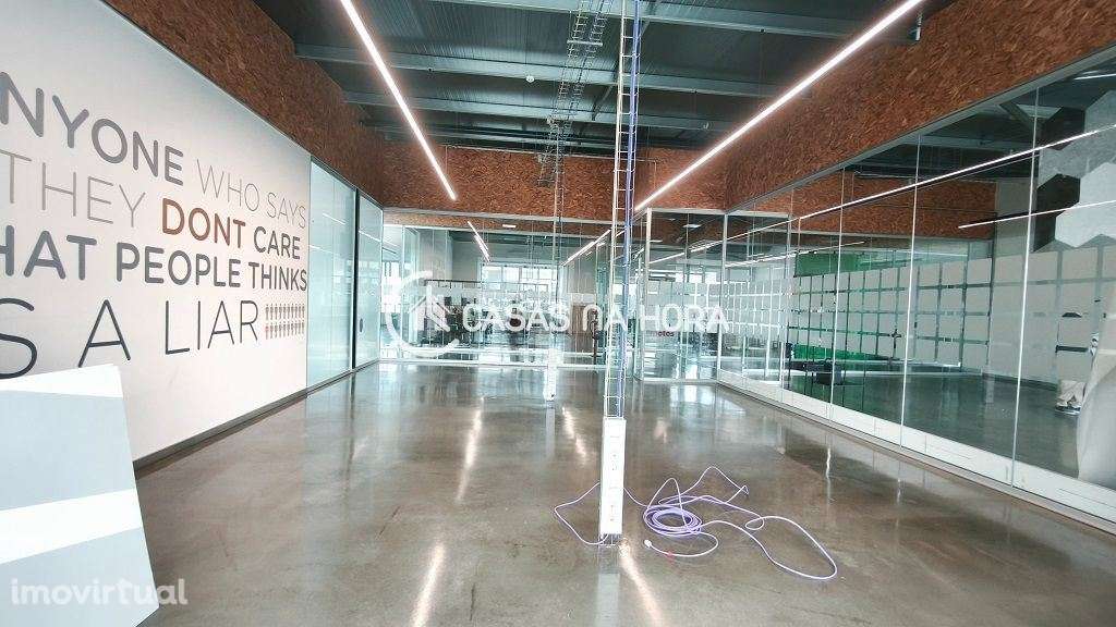 ESCRITÓRIO/SALA - EDIFÍCIO DE STARTUP - Condomínio Privado - Rio de... - Grande imagem: 3/25