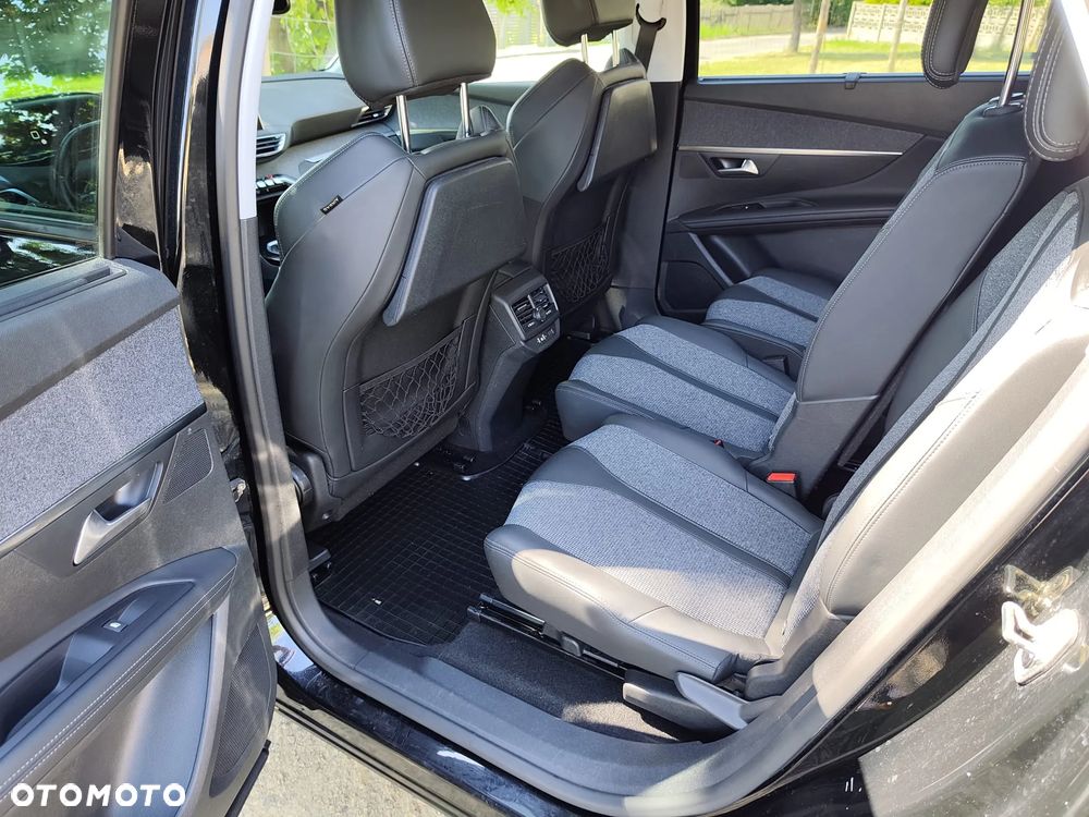 Peugeot 5008 BlueHDi 130 Allure - 19