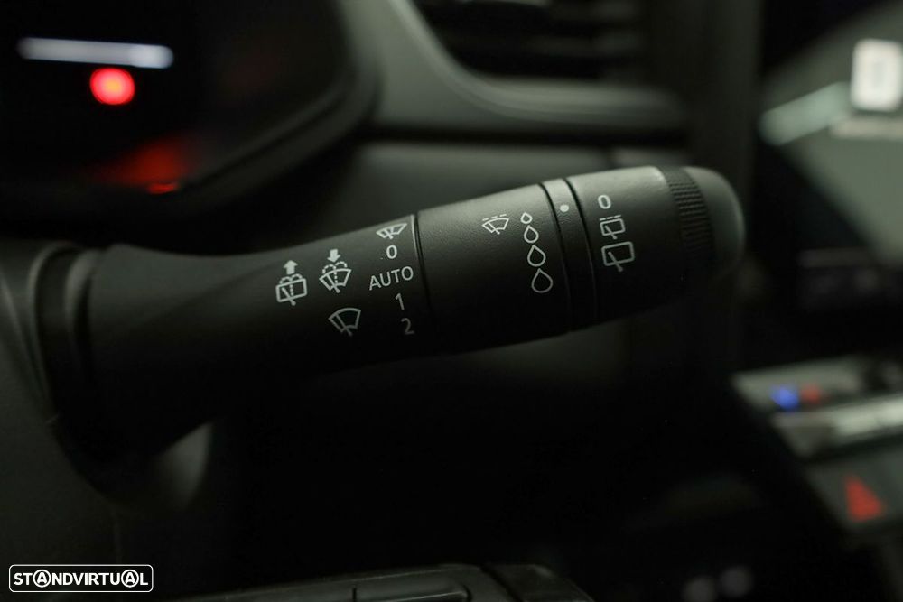 Renault Captur 1.0 TCe Techno Bi-Fuel - 18