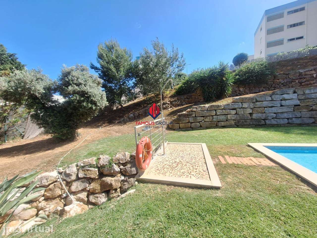 Apartamento T2 Duplex- condominio com piscina - Portimão - Grande imagem: 5/58