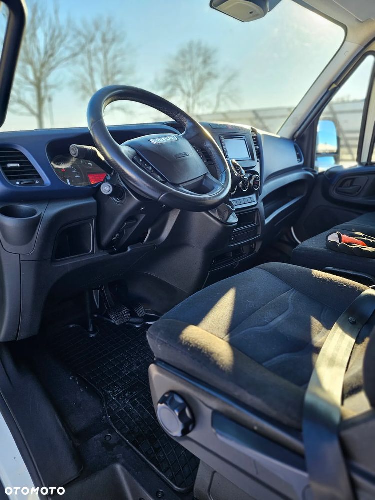 Iveco DAILY 40 C35 - 18