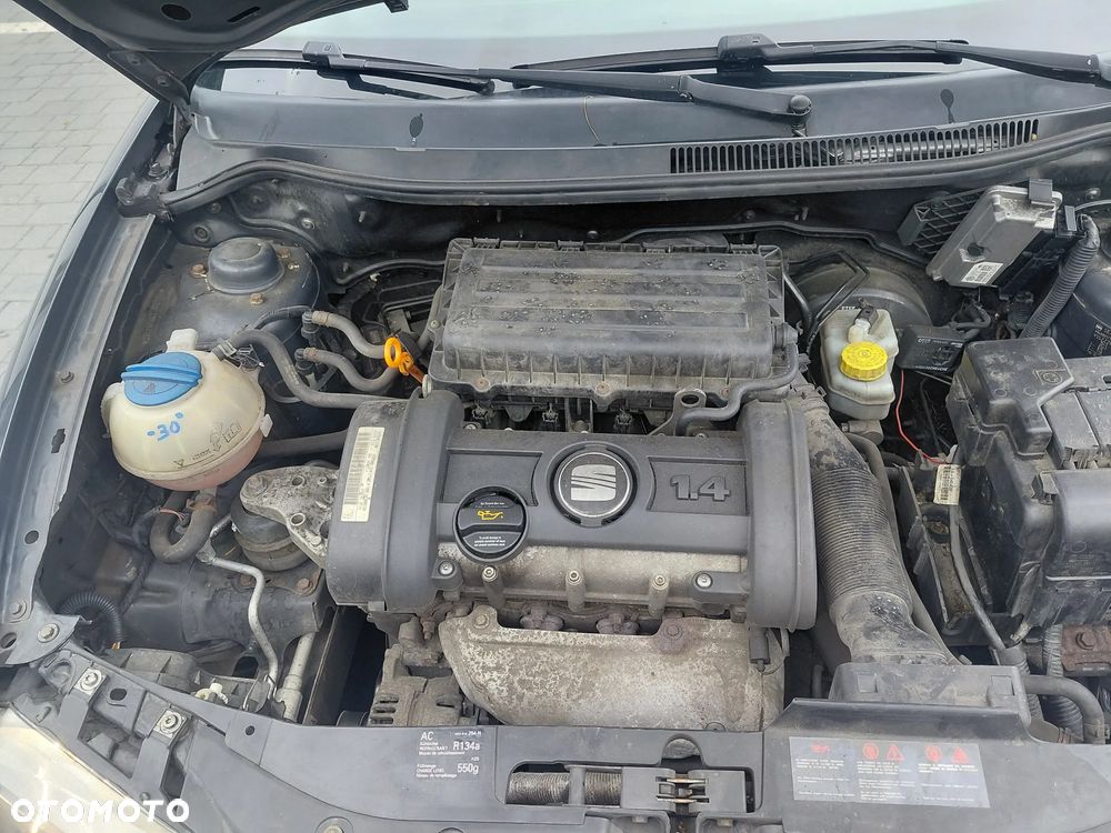 Seat Ibiza SC 1.4 16V Sport - 14