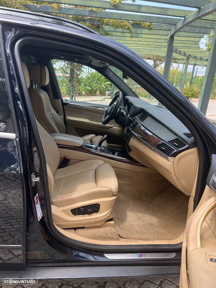 BMW X5 30 d xDrive Pack M - 9