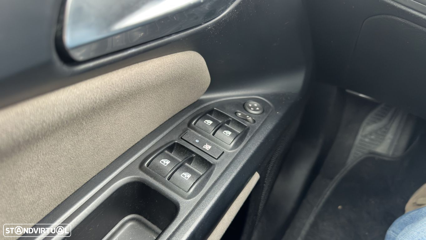 Fiat Tipo Station Wagon 1.3 M-Jet Lounge J17 - 13