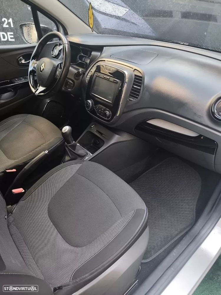 Renault Captur 1.5 dCi Exclusive C/Pneu - 9