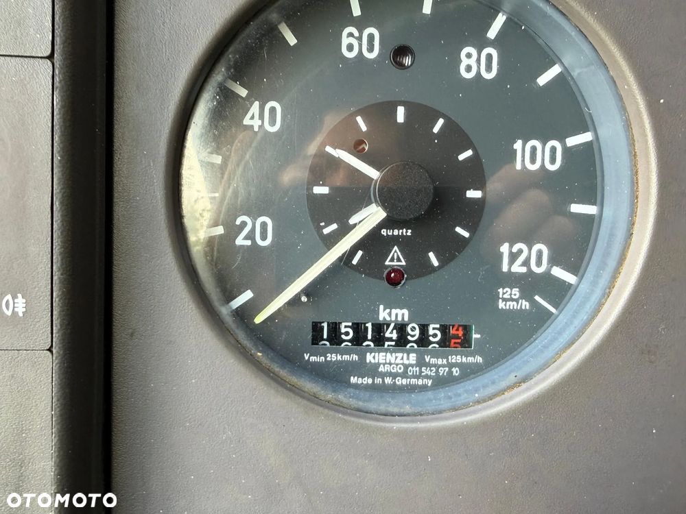 Mercedes-Benz 814D HDS - 12