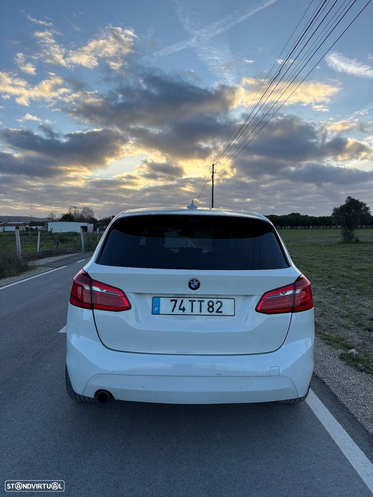 BMW 218 Active Tourer d Line Sport - 8