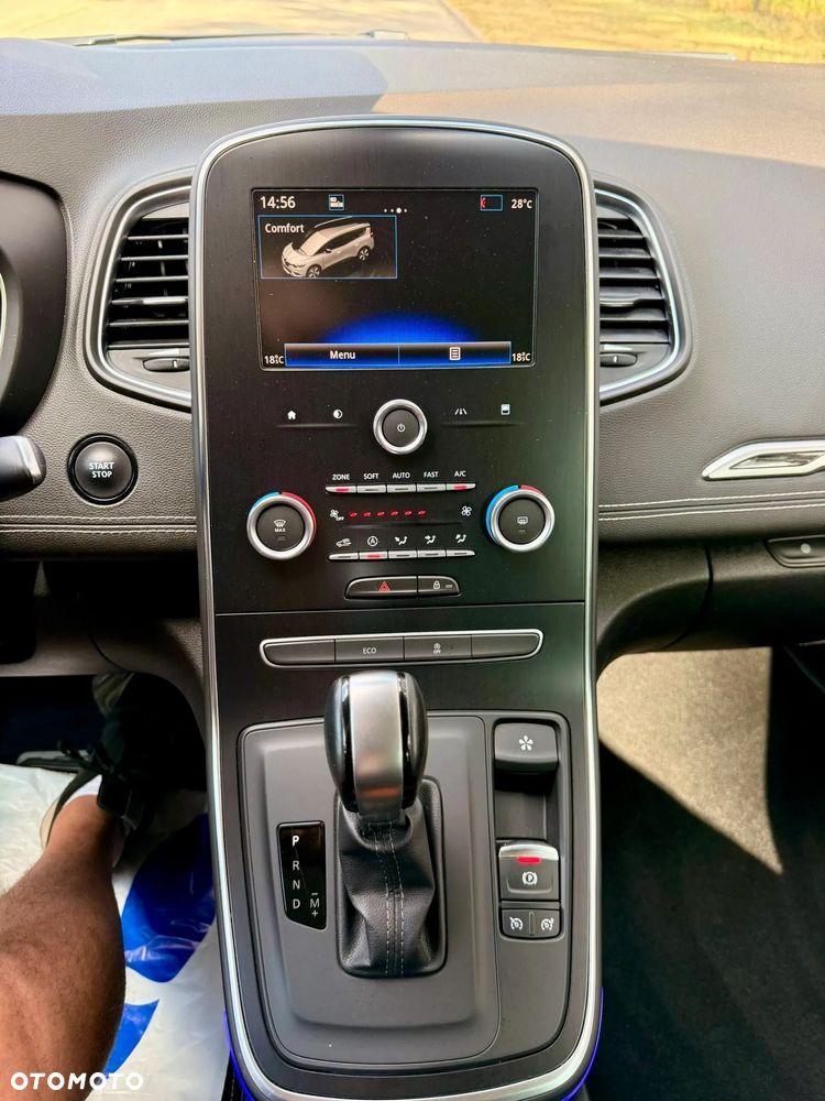 Renault Grand Scenic TCe 140 GPF EDC INTENS - 15