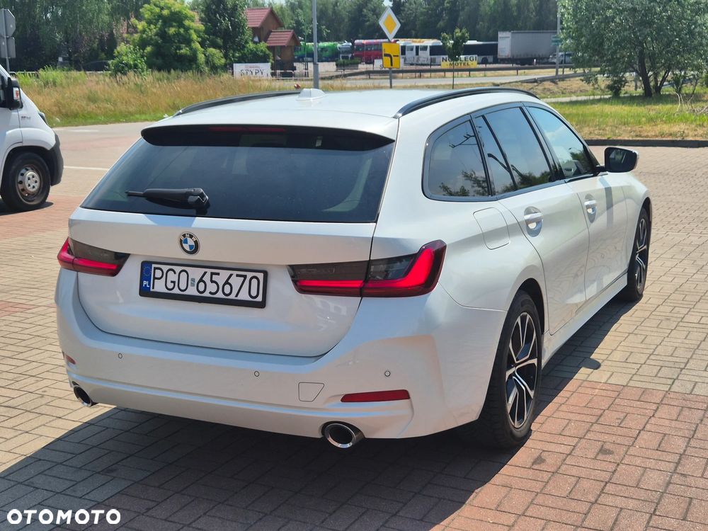 BMW Seria 3 320d xDrive Sport Line Shadow - 15