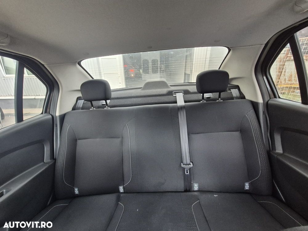 Dacia Logan 0.9 90CP Ambiance - 12