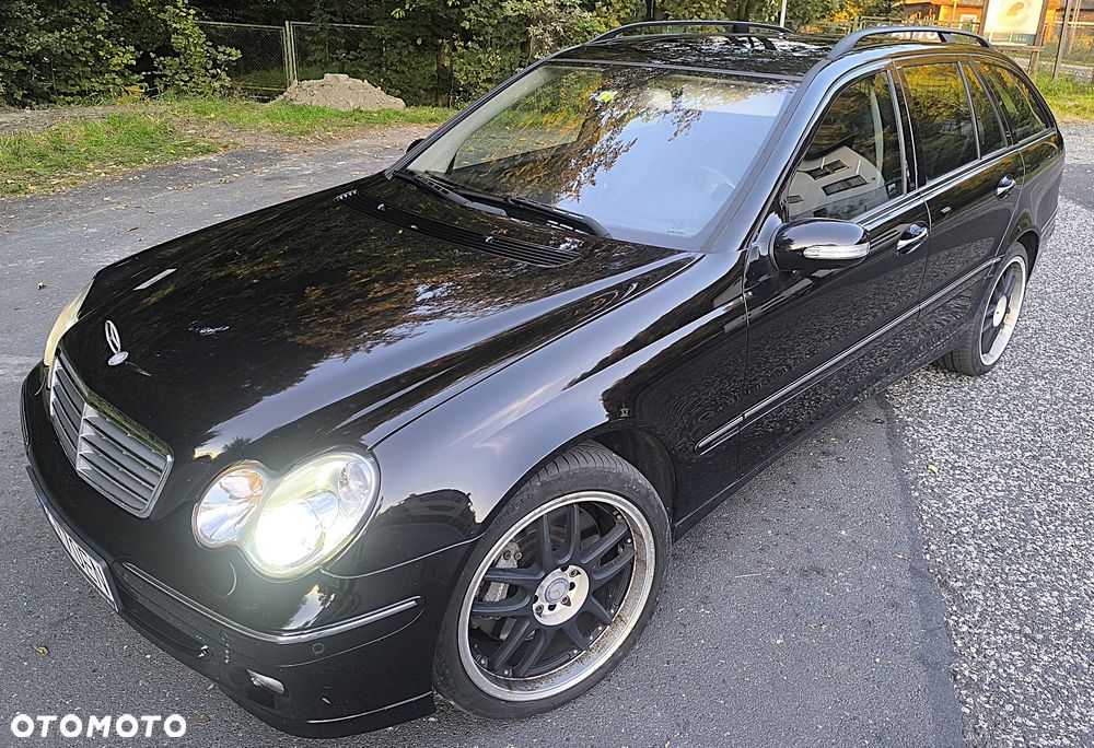 Mercedes-Benz Klasa C 350 T Elegance 4-Matic - 3