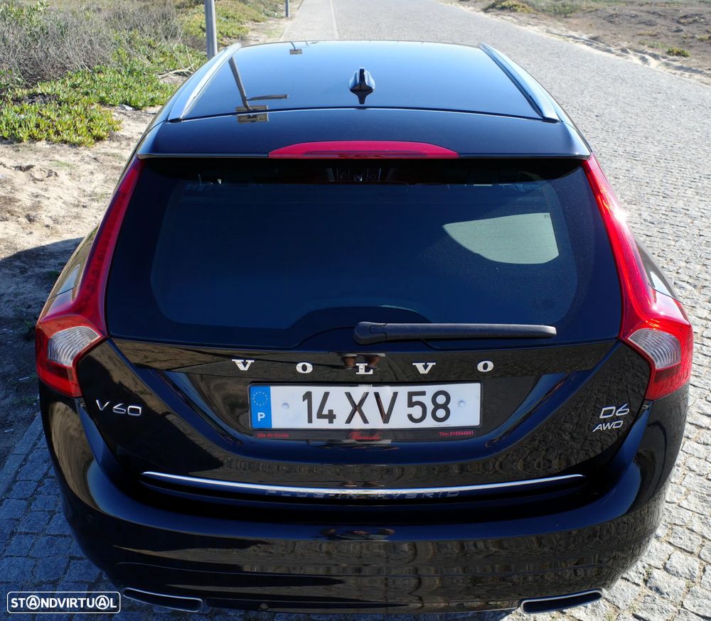 Volvo V60 D6 Plug-In-Hybrid AWD Geartronic Summum - 20